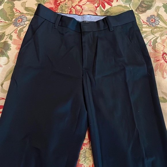 TOMMY HILFIGER Size 12 Classic Navy Blue
Wool Blend Zipfront Pockets $58 NEW - Picture 4 of 10